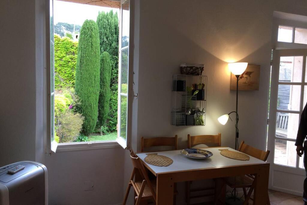 Appartement A 100 M Du Village De Porquerolles Buitenkant foto